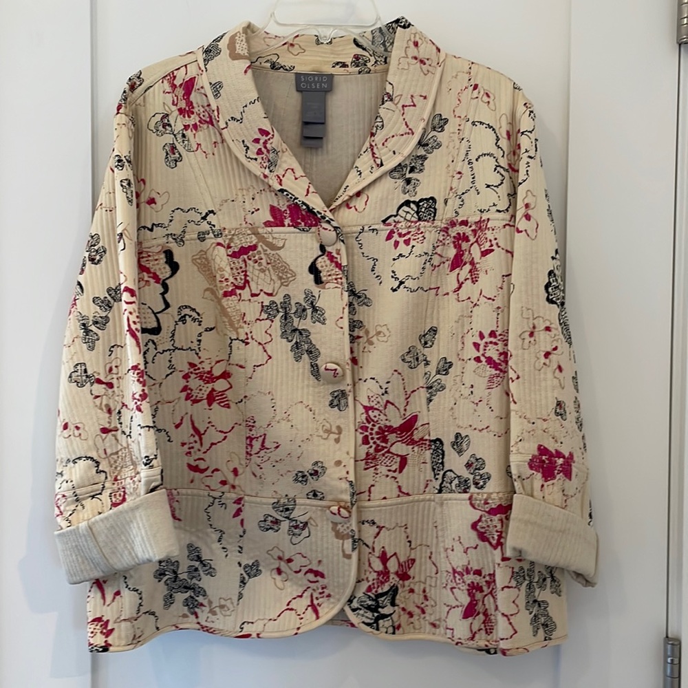 Sigrid Olsen 18W 80% Silk Shell Jacket with snap closure front.